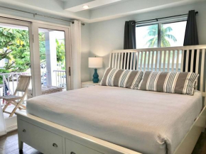 MoJoe's Villa 2 - Steps from the Beach